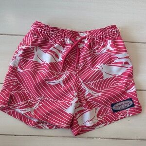 Vineyard Vines Pink and White Leaf Print Shorts
